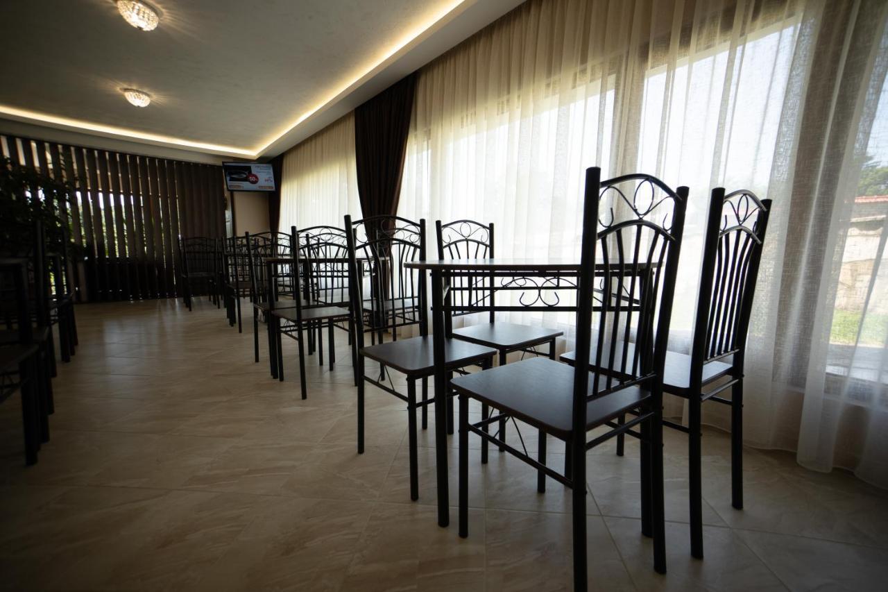 Hotel Velista Вонешта-Вода Екстер'єр фото
