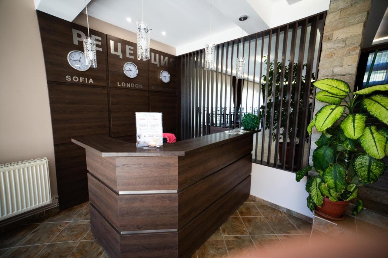 Hotel Velista Вонешта-Вода Екстер'єр фото