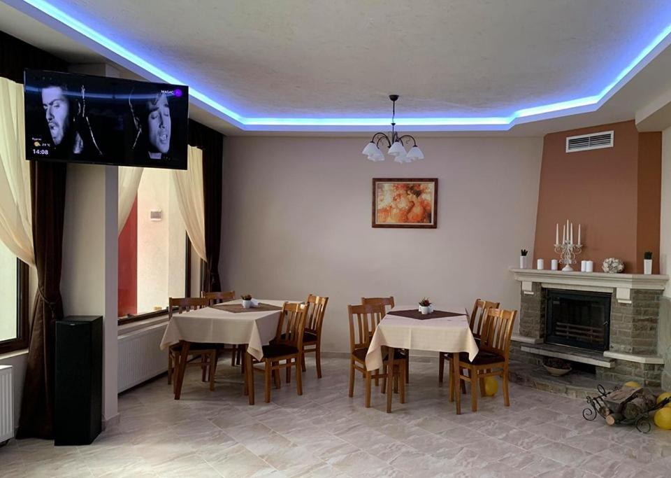 Hotel Velista Вонешта-Вода Екстер'єр фото